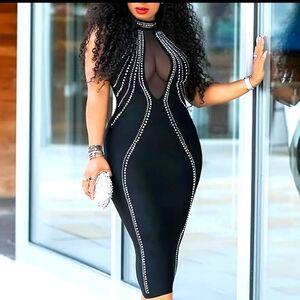 Ladies Beautie for the wedding anniversary and party dress with rhinestones